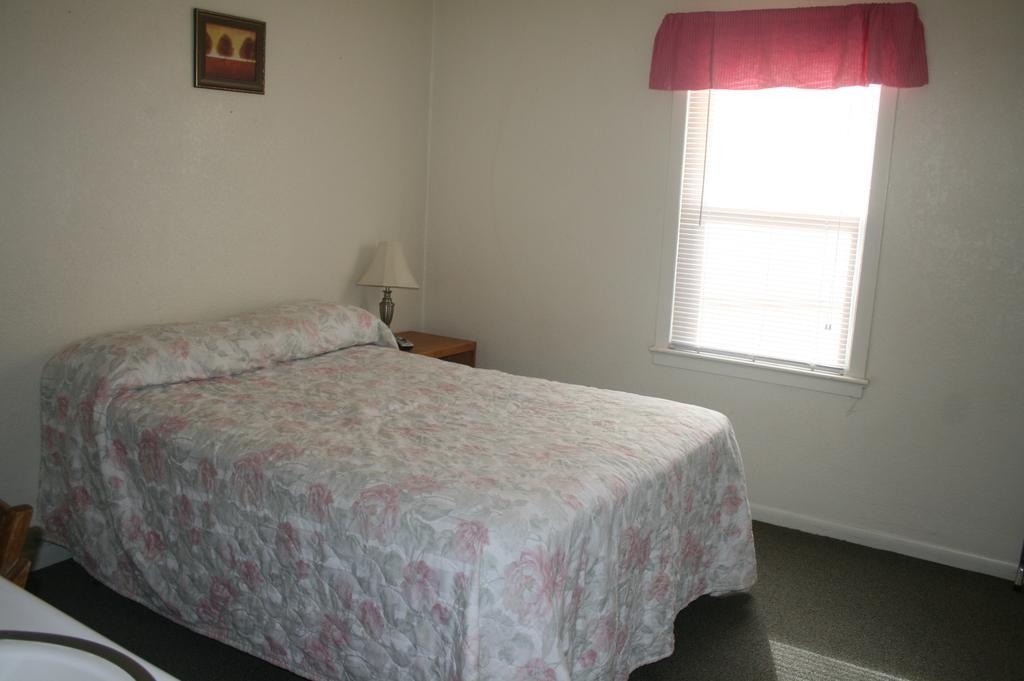 Jnr Hotel Cedarville Chambre photo