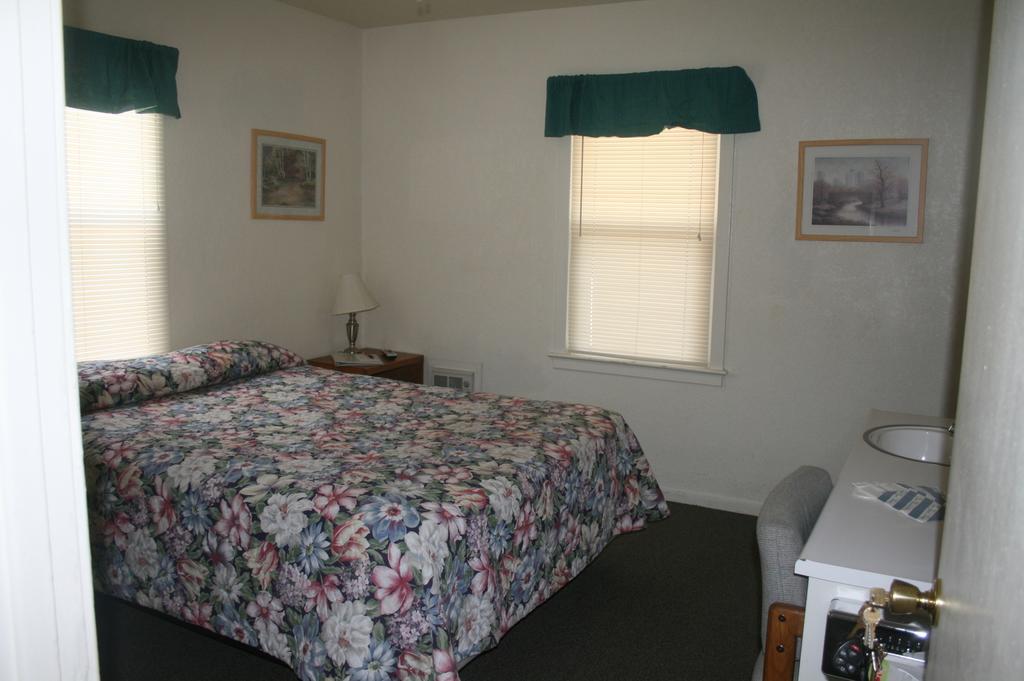 Jnr Hotel Cedarville Chambre photo