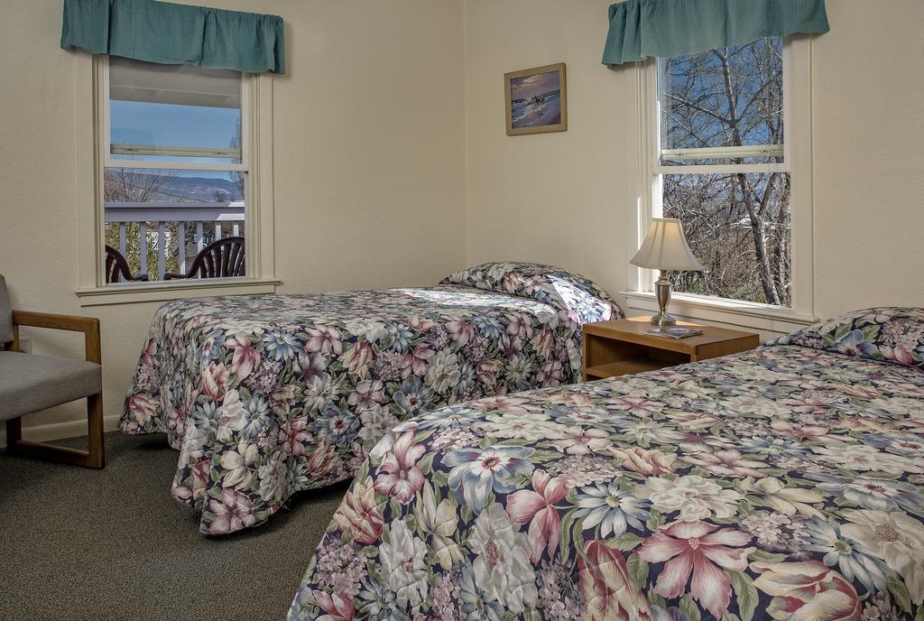 Jnr Hotel Cedarville Extérieur photo